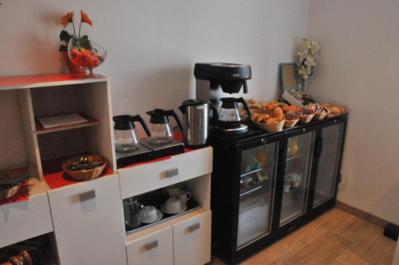 Hotel Les Rosiers La Rochelle  Luaran gambar