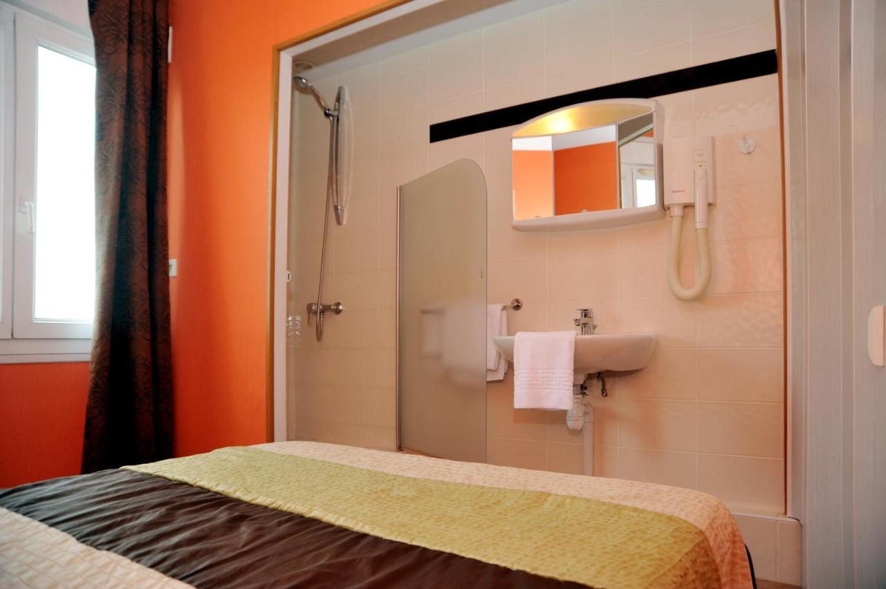 Hotel Les Rosiers La Rochelle  Luaran gambar